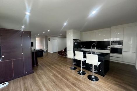 Photo of property in 5c Listack Drive, Flat Bush, Auckland, 2019