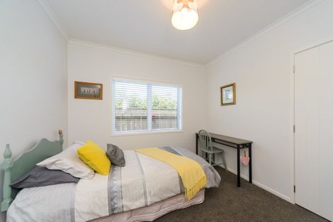 Photo of property in 13 Cherry Place, Feilding, 4702