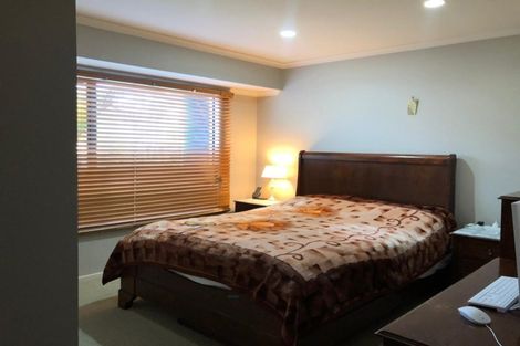 Photo of property in 11 Dairyland Drive, East Tamaki Heights, Auckland, 2016