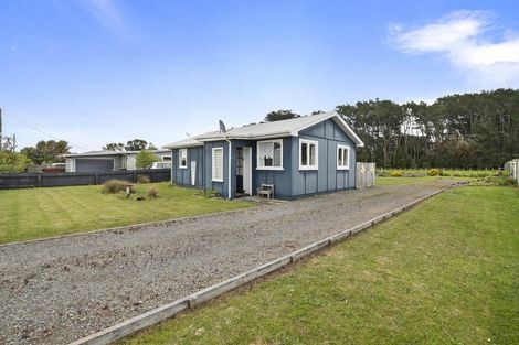 Photo of property in 68 Nash Parade, Foxton Beach, Foxton, 4815