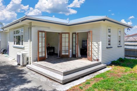 Photo of property in 46 Dacre Street, Linwood, Christchurch, 8062