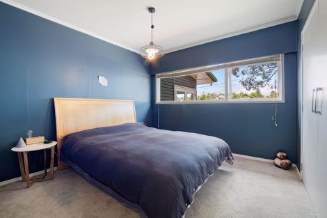 Photo of property in 44 Hogans Road, Glenfield, Auckland, 0629