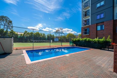 Photo of property in 5n/10 Crown Lynn Place, New Lynn, Auckland, 0600