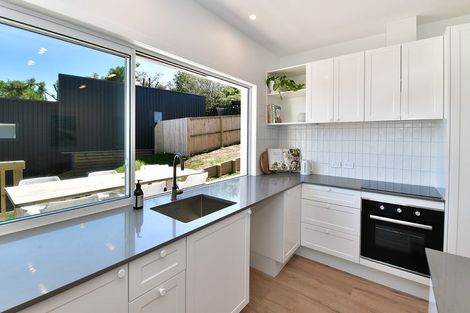 Photo of property in 35b St James Avenue, Helensville, 0800