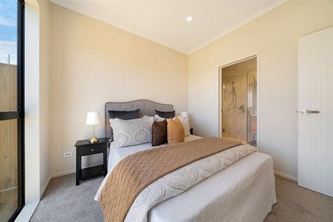 Photo of property in 31a Biokovo Street, Massey, Auckland, 0614