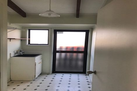Photo of property in 3 Robertson Road, Ranui, Auckland, 0612