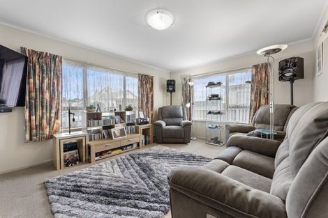 Photo of property in 14 Rugby Street, Levin, 5510