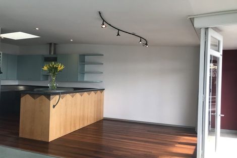 Photo of property in Dominion Apartments, 25/80u Victoria Street, Wellington Central, Wellington, 6011