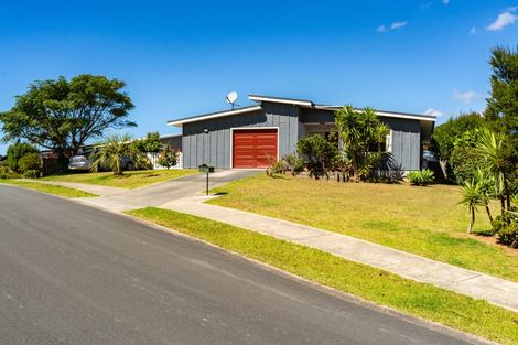 Photo of property in 4 Sandpiper Lane, Mangawhai Heads, Mangawhai, 0505