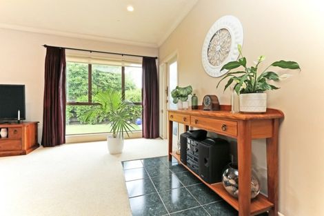 Photo of property in 9 Brown Street, Taradale, Napier, 4112