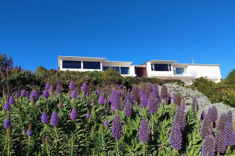 Photo of property in 2 Clearview Lane, Mount Pleasant, Christchurch, 8081
