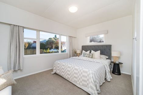 Photo of property in 18 Ashford Avenue, Hokowhitu, Palmerston North, 4410