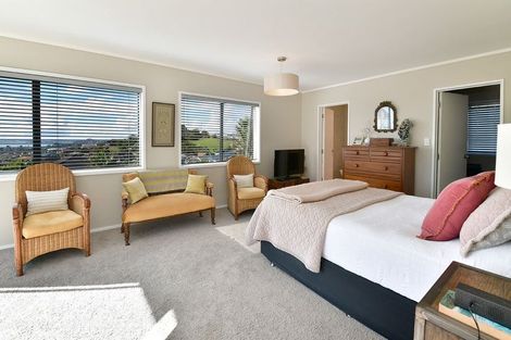Photo of property in 119 Waldorf Crescent, Orewa, 0931