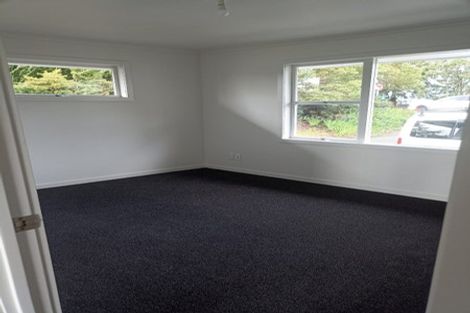 Photo of property in 2/462 East Coast Road, Windsor Park, Auckland, 0630