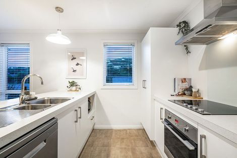 Photo of property in 1 Banks Boulevard, Whitby, Porirua, 5024