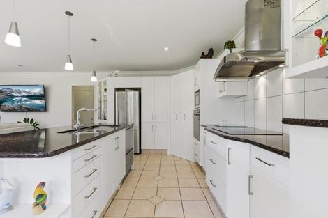 Photo of property in 1 Bahamas Key, Papamoa Beach, Papamoa, 3118