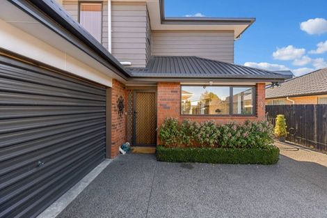 Photo of property in 8a Freyberg Avenue, Riccarton, Christchurch, 8011