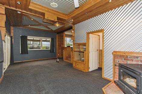 Photo of property in 130 Regan Street, Stratford, 4332