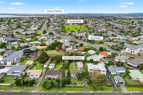 Photo of property in Peninsula Primary School, 61 Wharf Road, Te Atatu Peninsula, Auckland, 0610