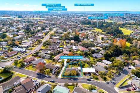 Photo of property in 41 Spence Road, Henderson, Auckland, 0612