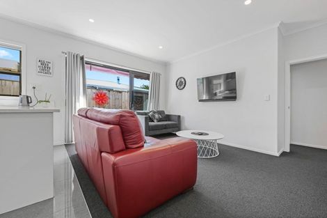 Photo of property in 2u7 Rosalind Street, Deanwell, Hamilton, 3206