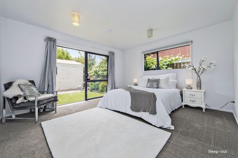 Photo of property in 10 Radbrook Street, Avonhead, Christchurch, 8042