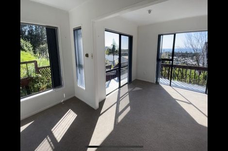 Photo of property in 11a Orewa Heights Crescent, Orewa, 0931