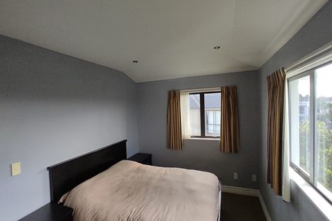 Photo of property in 4 Kawai Rise, Te Atatu Peninsula, Auckland, 0610