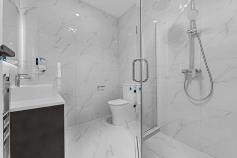 Photo of property in 31 Korowhiti Road, Clarks Beach, 2122
