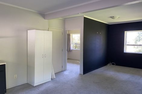 Photo of property in 55a/1 West Lynn Road, Titirangi, Auckland, 0604