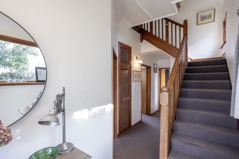 Photo of property in 120 Hargest Crescent, Saint Clair, Dunedin, 9012