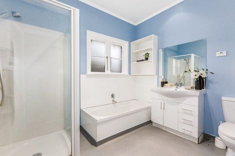 Photo of property in 1/7 Penrose Street, Woburn, Lower Hutt, 5010