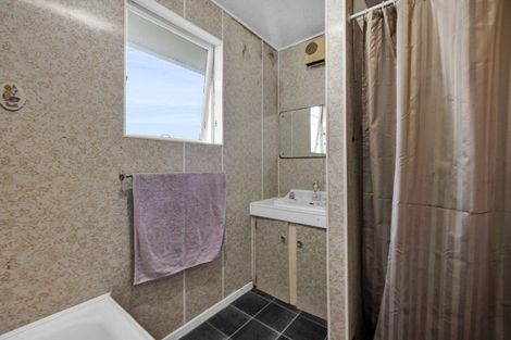 Photo of property in 23 Mcguire Street, Hawera, 4610