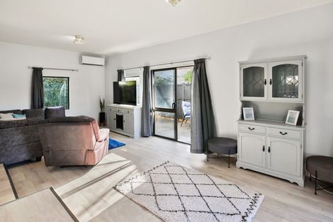 Photo of property in 55u9 Tuhikaramea Road, Dinsdale, Hamilton, 3204