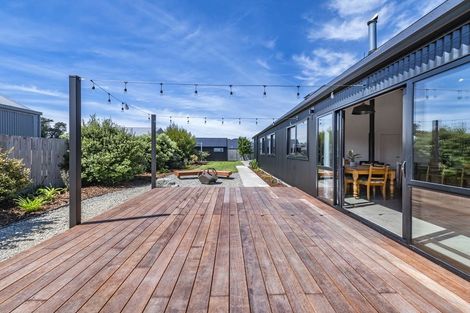 Photo of property in 16 Glen Oak Drive, Kirwee, Darfield, 7571