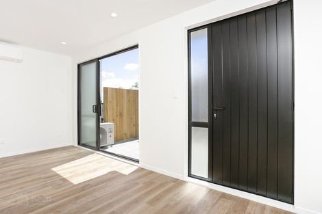 Photo of property in 13 Tokai Place, Glen Eden, Auckland, 0602