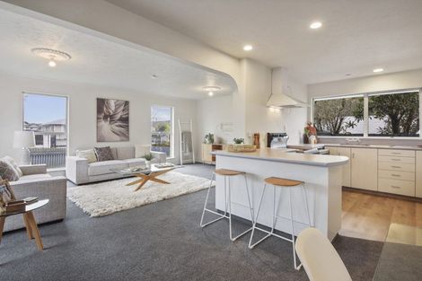 Photo of property in 25 Heathglen Avenue, Parklands, Christchurch, 8083