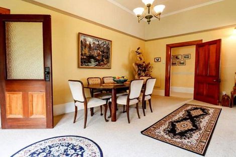 Photo of property in 16 Hunter Street, Dannevirke, 4930