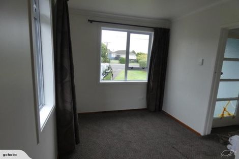 Photo of property in 16 Essex Street, Stratford, 4332