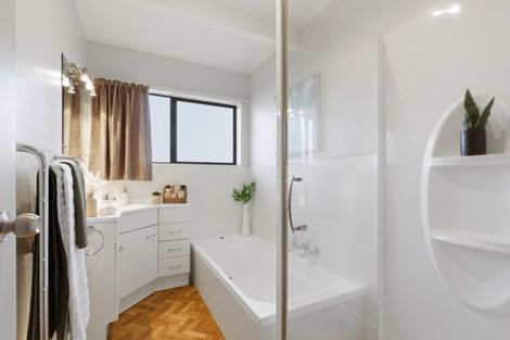 Photo of property in 42 Lloyd Street, Parkvale, Tauranga, 3112