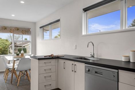 Photo of property in 43 Bucknell Street, Sockburn, Christchurch, 8042
