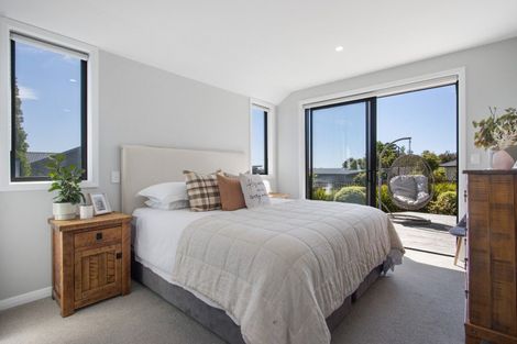 Photo of property in 2 Kingson Court, Omokoroa, 3114