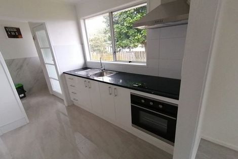 Photo of property in 2/7 Ririno Place, Manurewa, Auckland, 2102