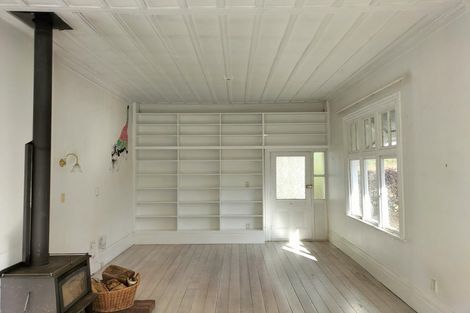 Photo of property in 6 Main Street, Greytown, 5712