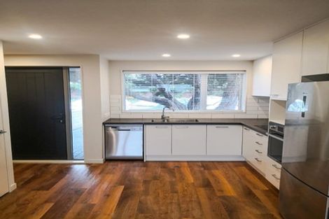 Photo of property in 11/2u Stone Street, Miramar, Wellington, 6022