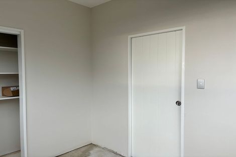 Photo of property in 9/88 Gloria Avenue, Te Atatu Peninsula, Auckland, 0610