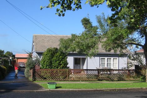 Photo of property in 1/5 Freyberg Avenue, Papatoetoe, Auckland, 2104