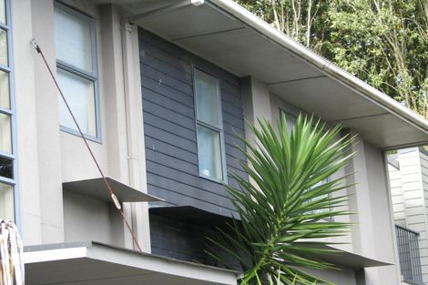 Photo of property in 2/83 Portage Road, New Lynn, Auckland, 0600