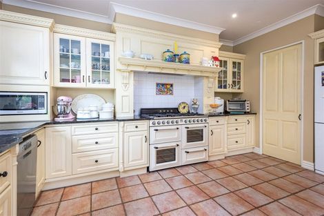 Photo of property in 10 Meeking Place, Aidanfield, Christchurch, 8025
