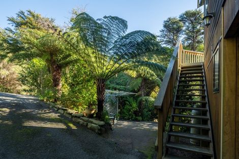 Photo of property in 29 Manuka Drive, Ngakuta Bay, Picton, 7281